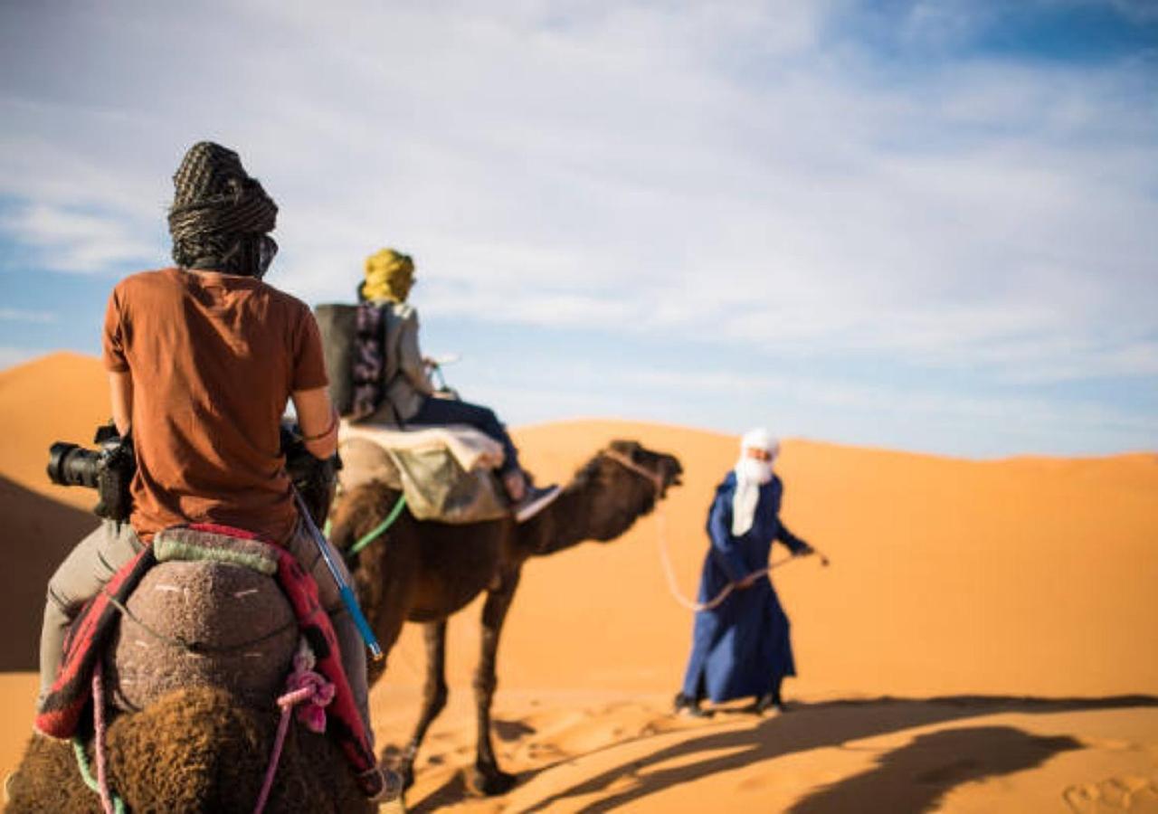 Desert Glamping Experience Merzouga Buitenkant foto