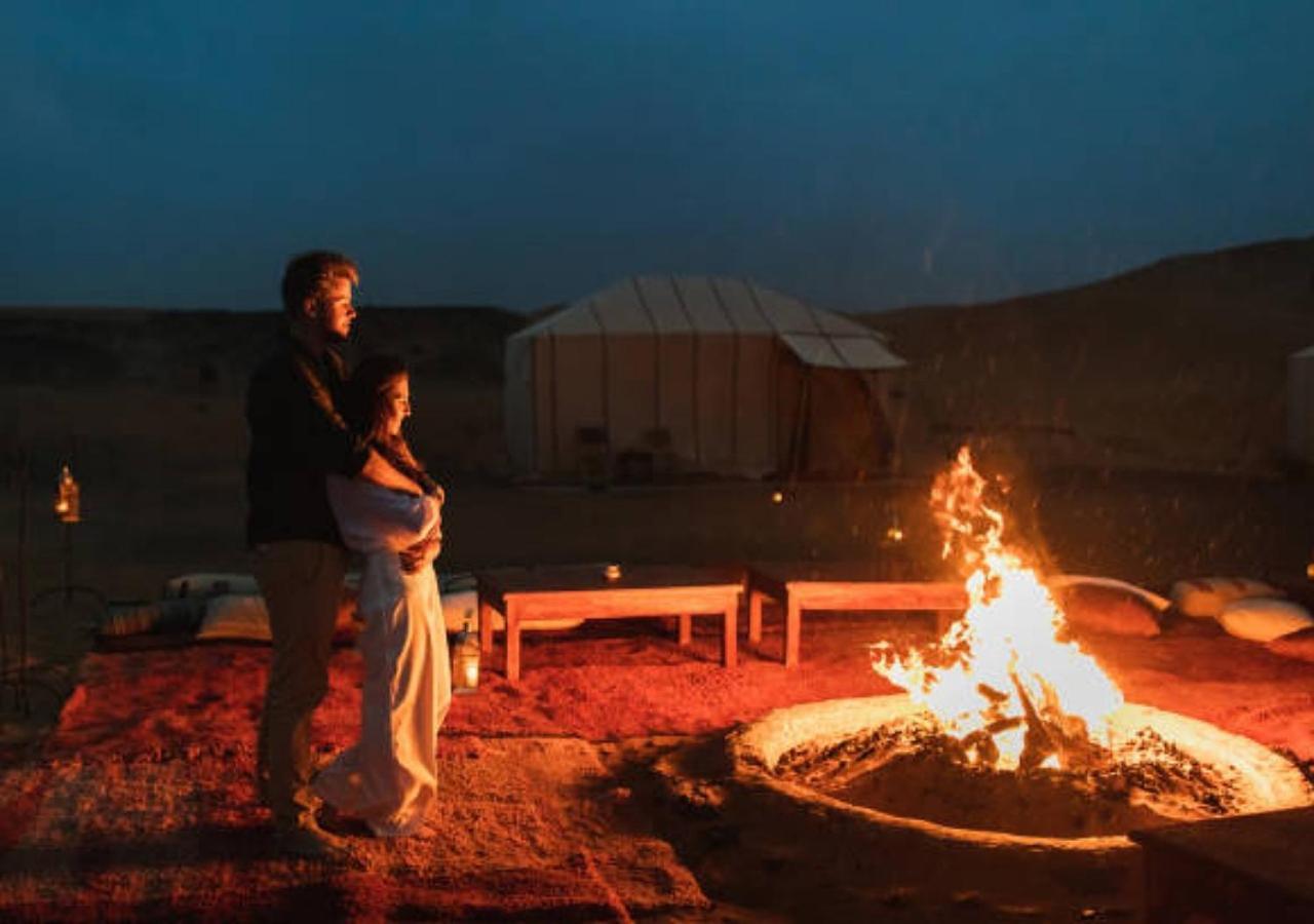 Desert Glamping Experience Merzouga Buitenkant foto
